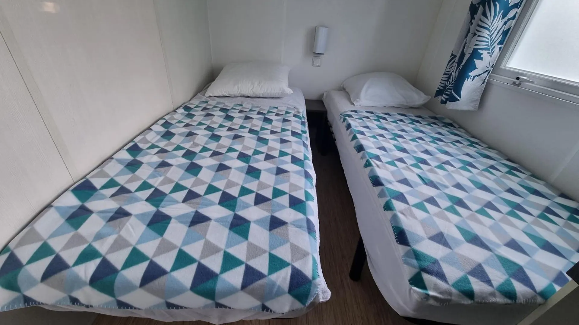 Camping De L Orangerie De Lanniron Mobilhome Esprit Zen R26 Quimper