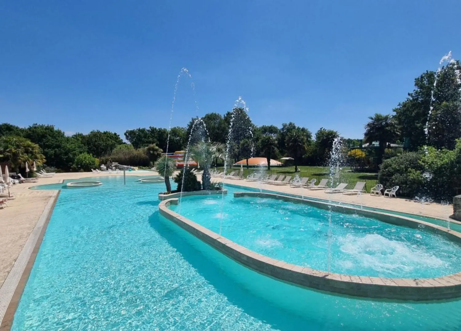 Camping De L Orangerie De Lanniron Mobilhome Esprit Zen R26 Quimper France