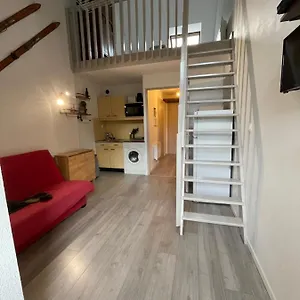 https://residence-les-bleuets.hotels-rhonealpes.com
